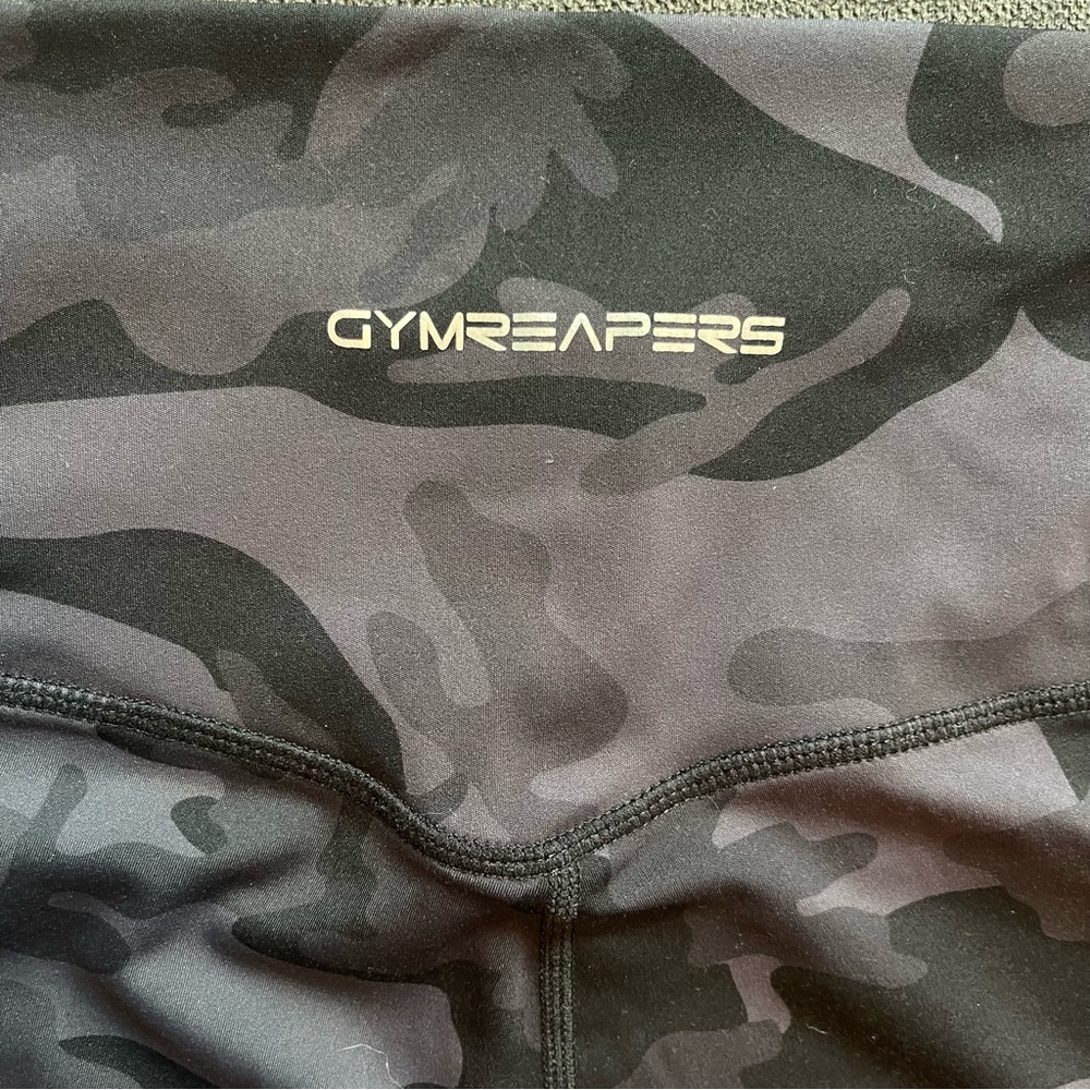 Gymreapers revive leggings - midnight camo - worn once.